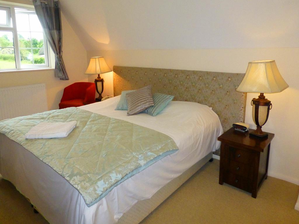 The Peacock Country Inn Chinnor Екстериор снимка